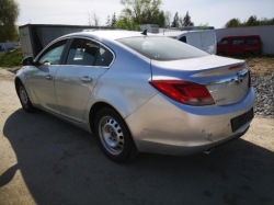 opel insignia петля задних дверь задняя 2009 2.0л