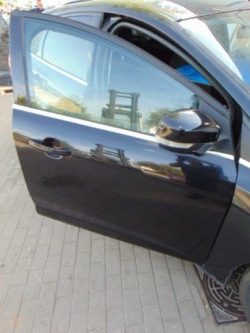 дверь правая передняя Комплектная Focus III MK3 2013R PLUS зеркало европа