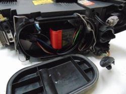 фара правая ксенон volvo V50 30698890 европа