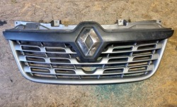 решетка перед радиатора renault мастер 3 III рестайлинг 14-18 FL 2014- 623102803R