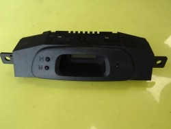 дисплей mitsubishi CARISMA MR114346 NR818