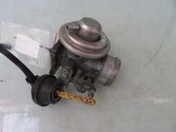 клапан EGR vw Golf IV (1J1) 038131501E 1.9л Дизель 85kW 2000