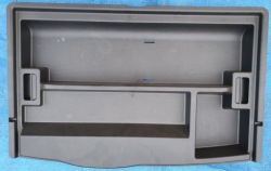 MASERATI LEVANTE бардачок