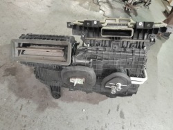 FORD Bronco спорт 2021 1.5 радиатор отопителя LX6A-19B555-VBB