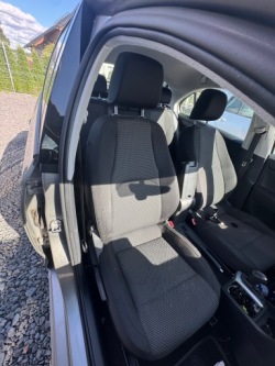 seat Toledo IV HB 5D кресла перед зад комплект