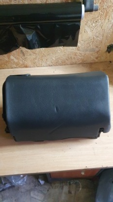 бардачок пассажира MERCEDES W203 2001 год