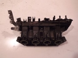 RENEGADE 1.4 Бензин коллектор впускной