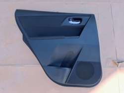 дверные карты левый зад TOYOTA Auris II HB 67788-02110