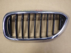 BMW OE 7390863 решетка радиатора ноздря
