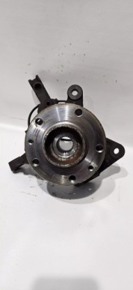 поворотный кулак Dacia Duster 10-17