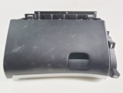 subaru Legacy IV 08r бардачок