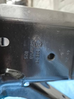 vw GOLF VIII 5H 19- Балка передняя хорошее 5H0807559