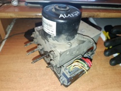 9496439 блок ABS volvo S80 2.4