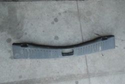 FORD KUGA MK1 молдинг порога багажника