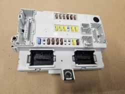 модуль управления BCM 52140284 FIAT 500L 500 л РЕСТАЙЛИНГ