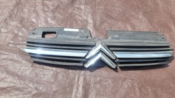 CITROEN C5 и решетка радиатора 9636751980