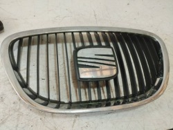 seat ALTEA 2006 решетка радиатора