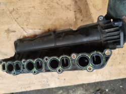 FIAT Doblo II Combo d 1.6 коллектор Впускный