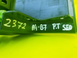 накладка порога задний правый Audi A4 B7 америка седан LY9B 8E0853580C
