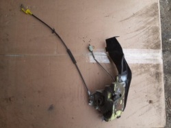 замок перед 5 Focus MK1 2001 FORD