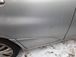 дверь правая задняя TOYOTA YARIS VERSO 2000 год