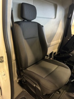 правый кресло передний перед renault MASTER III IV NV400 MOVANO
