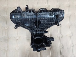 TOYOTA Auris II 13-18 гибрид коллектор Впускный