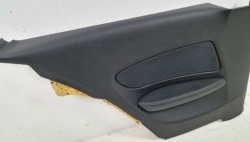 обивка карта дверная левый зад BMW 1 E81 6975355