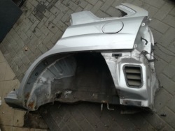 kia SPORTAGE II 2004 - 2010 год крыло левое заднее четверть 9S