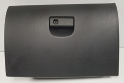 бардачок пассажира mazda европа