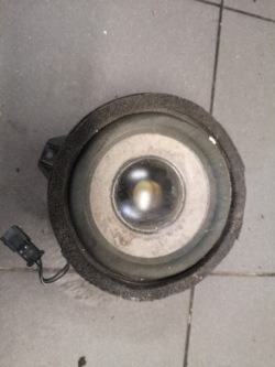 Audi тт 2001 Bose правый 8N8035401