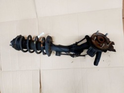 kia CARENS IV 1.7 поворотный кулак, цапфа, амортизатор правый передний