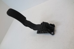 педаль газа потенциометр европа VITO mercedes-benz oe A9073010200