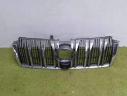 решетка радиатора TOYOTA LAND CRUISER 150
