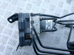 kia SPORTAGE насос ABS 589203U310