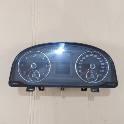 спидометр часы vw Touran II 10-15 2.0 tdi