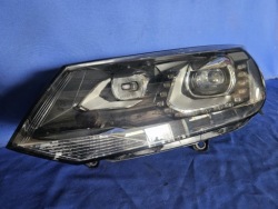 фара левая ксенон + led vw TOUAREG II