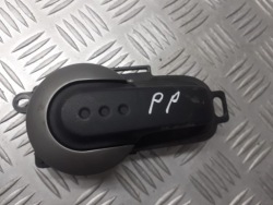 ручка двери правая передняя внутренняя nissan NOTE 1.4 5010800006