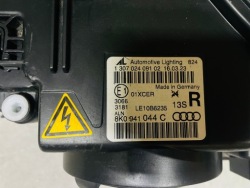 Audi A4 B8 8K0 рестайлинг би-ксенон фара