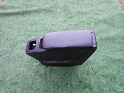 подлокотник тунель бардачок renault SCENIC III 09-