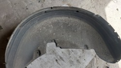 vw TOUAREG 7L подкрылки левый задний 7L6810971