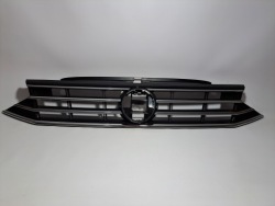 vw PASSAT B8 рестайлинг решетка радиатора 3G0853653K
