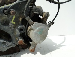 MERCEDES поворотный кулак, цапфа передняя левая A2043320101 A2093320001 209 W209