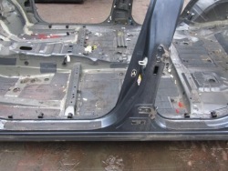 порог без навесного левая 8V5 TOYOTA RAV4 IV