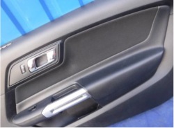 дверные карты правый FORD MUSTANG VI америка