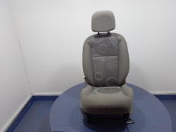 renault KANGOO II кресло пассажира правый