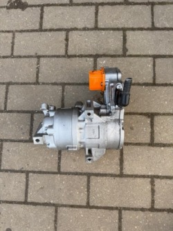 компрессор кондиционера renault AUSTRAL E-TECH 926003993R