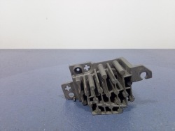 Hyundai BAYON Конвертер света led левый