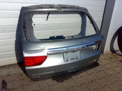 Dodge DURANGO 2011 - 2014 крышка багажника задняя зад накладка Цвет