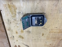 MERCEDES EQC W293 Конвертер модуль фары